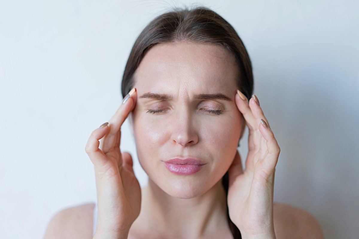 Top 5 Reasons Desk Workers Get Headaches (2026)