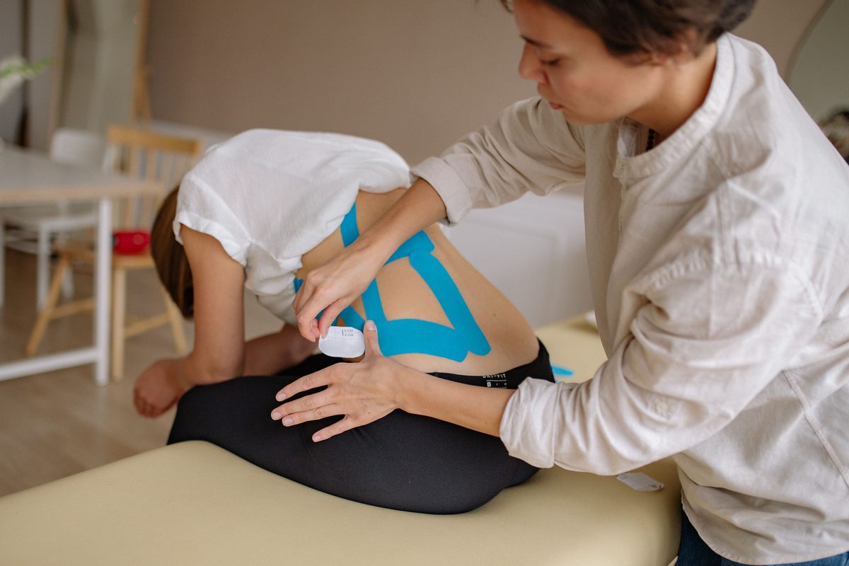 What the Research Says About Sitting Duration and Back Pain (2026)